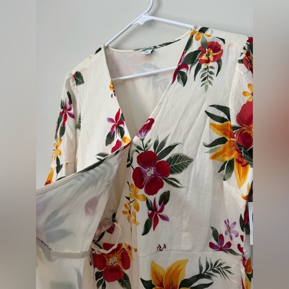 Waist-Difined Bell-Sleeve Faux-Wrap Dress for Women, white floral, Size L - Picture 7 of 12